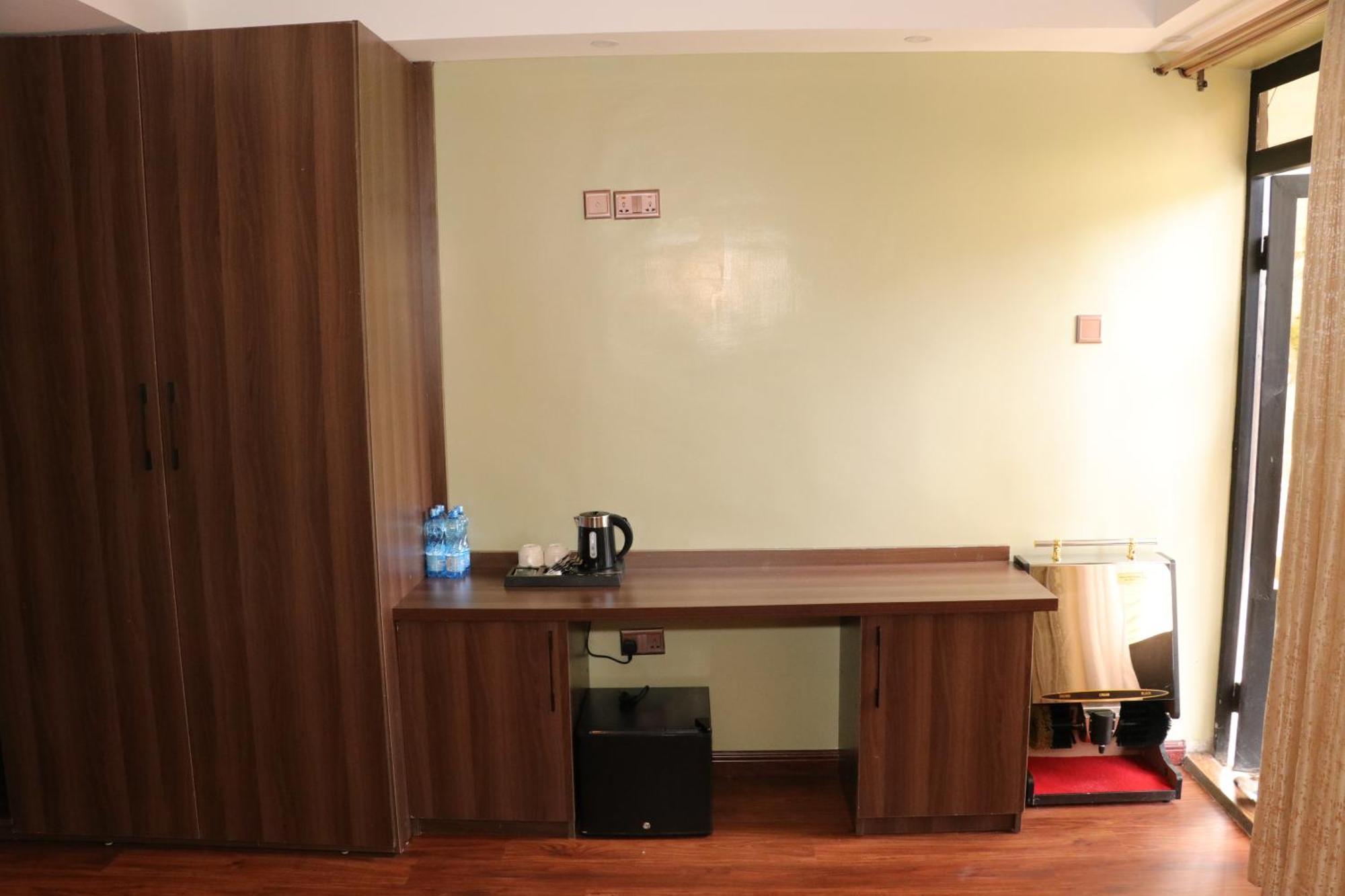 Brooks Lodge Nakuru Extérieur photo